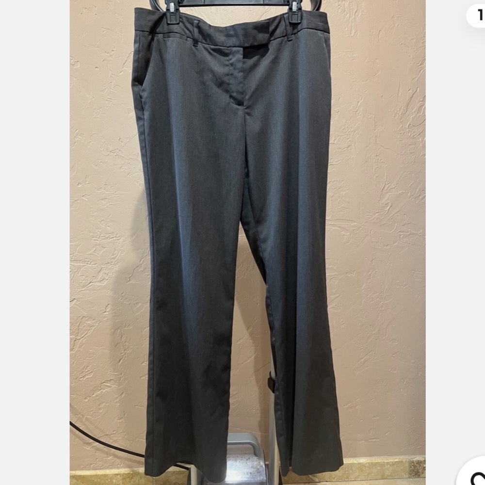 3/$10 Daisy Fuentes Gray Trousers - Picture 2 of 6